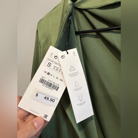Zara Green Dress - Picture 11 of 11